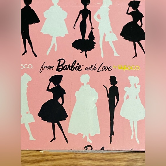 1994 vintage Barbie and ken salt and pepper shaker - Picture 7 of 13